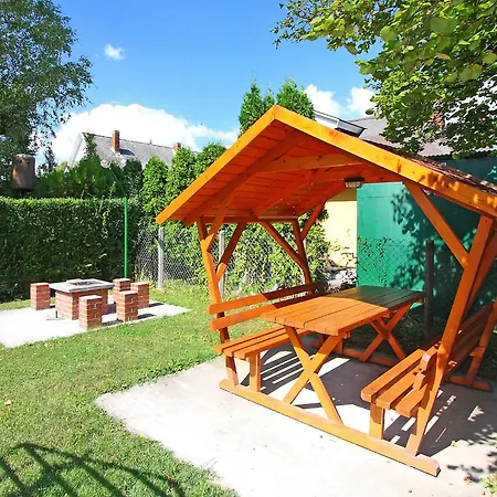Francesco By Interhome בית נופש Balatonmáriafürdő